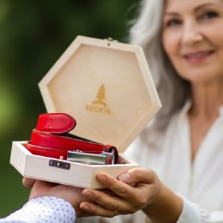 Sestavte si pásek přesně podle sebe. Nechte styl mluvit za vás. V konfigurátoru REDFIR si během pár minut vytvoříte pásek,...